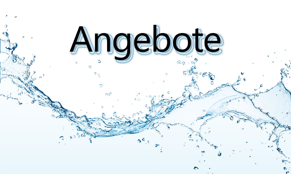 "Wasser spritzt um das Wort 'Angebote', auf weißem Hintergrund."